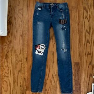 LOLO Jeans Patch Skinny Jeans
